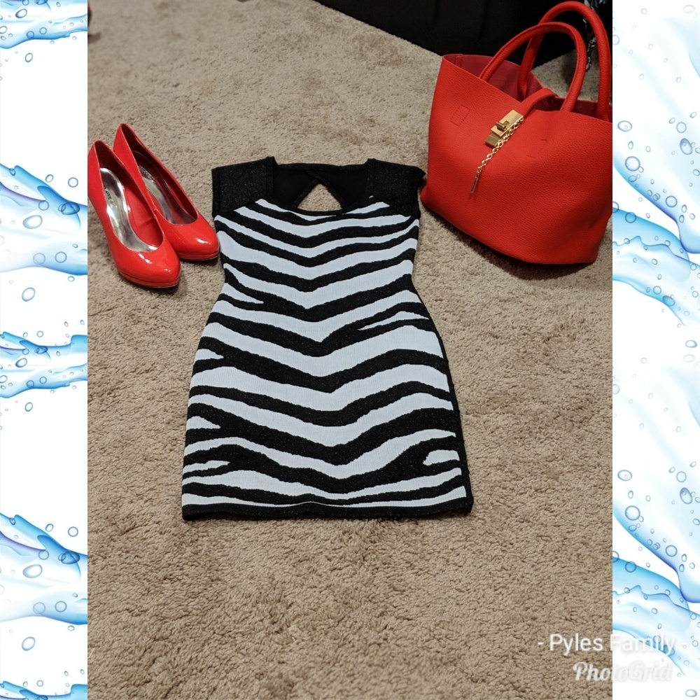 Forever 21 Black & White Mini Dress